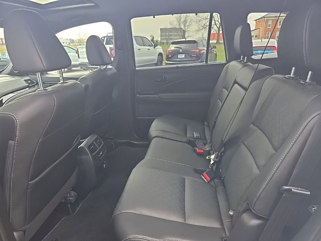 Used 2023 Honda Passport Elite image 26