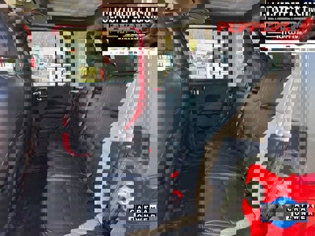 Used 2022 Jeep Wrangler Unlimited Sahara w/ LED Lighting Group image 10