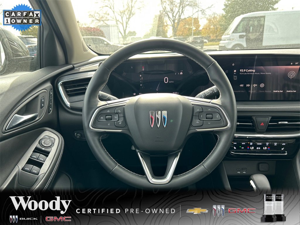 Certified 2025 Buick Encore GX Avenir image 27