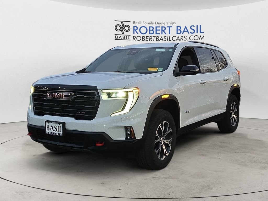 Used 2025 GMC Acadia AT4 w/ Luxury Package image 1