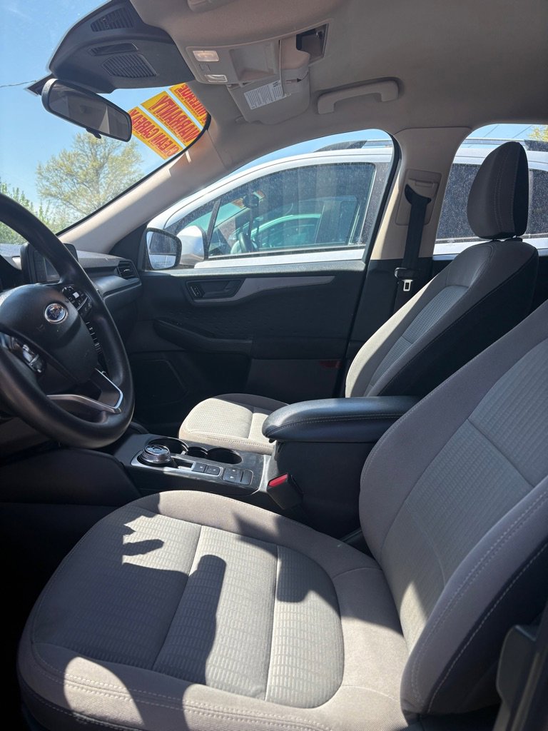 Used 2020 Ford Escape S FWD image 9