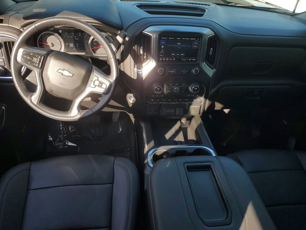 Certified 2022 Chevrolet Silverado 2500 LTZ w/ LTZ Plus Package image 17