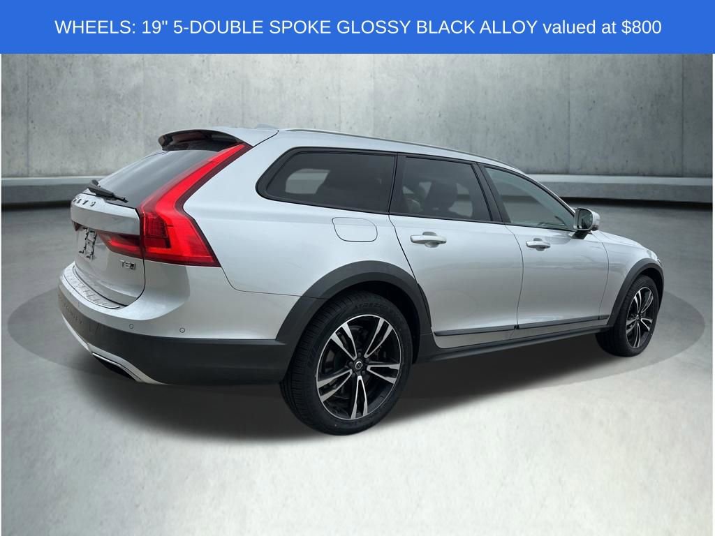 Used 2018 Volvo V90 T5 Cross Country w/ Convenience Package image 6