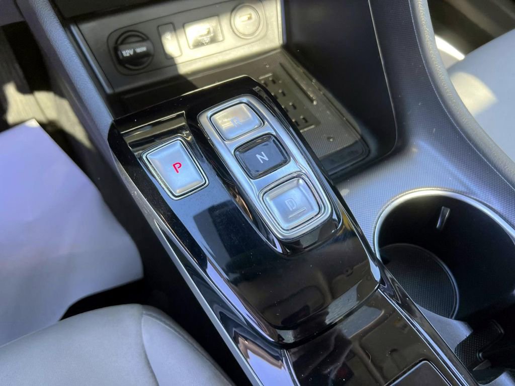 Certified 2023 Hyundai Sonata SEL w/ Convenience Package image 21
