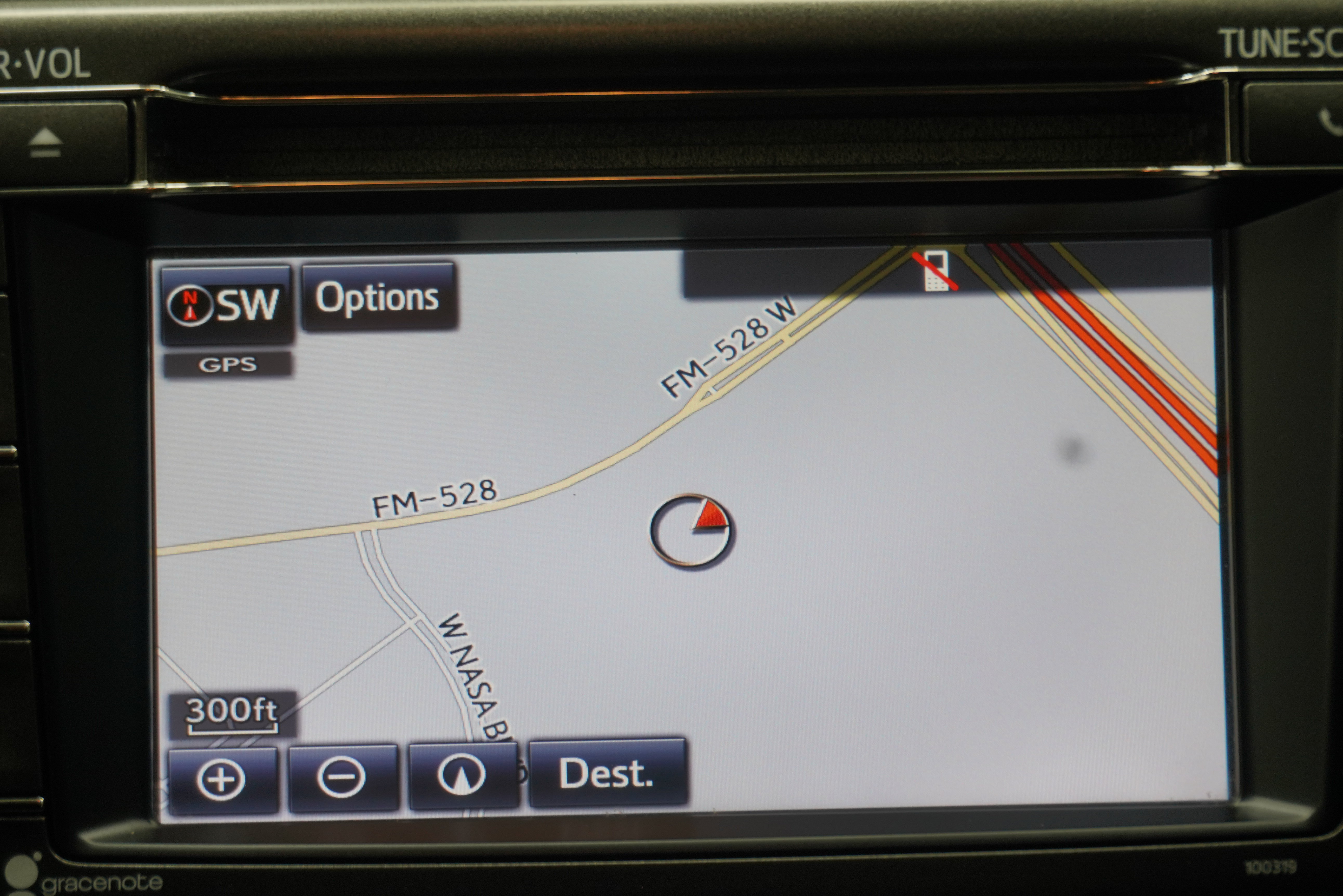 Used 2015 Toyota RAV4 Limited w/ Technology Package FWD image 19