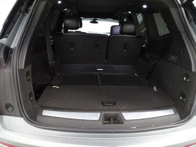 Used 2024 Cadillac XT6 Luxury w/ LPO, Floor Liner Package image 20