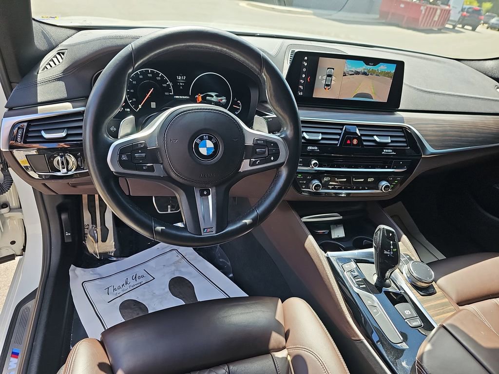 Used 2019 BMW M550i xDrive w/ Premium Package image 19