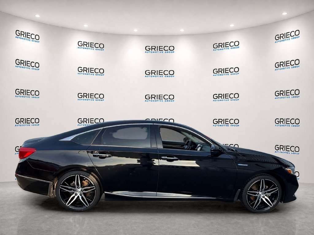 Used 2022 Honda Accord Touring image 7
