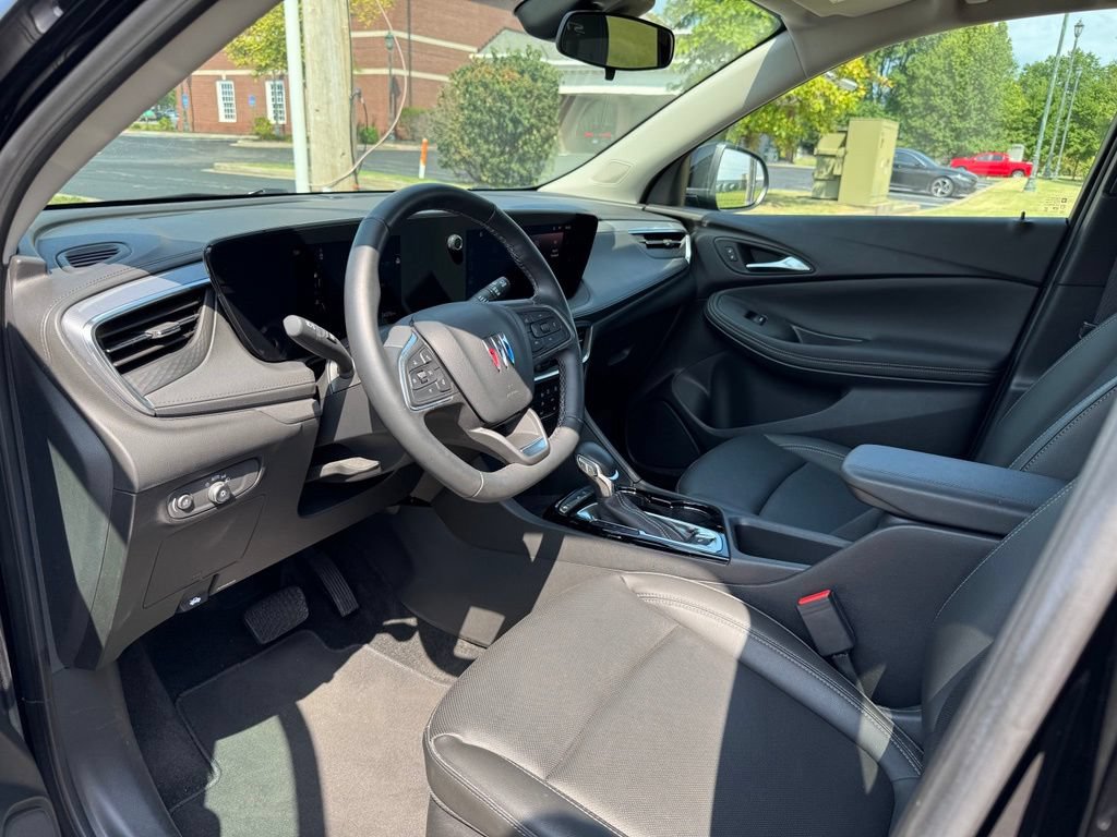 Used 2024 Buick Encore GX Sport Touring w/ Comfort Package FWD image 11