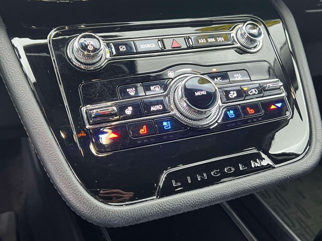 Used 2022 Lincoln Corsair AWD w/ Equipment Group 101A image 37
