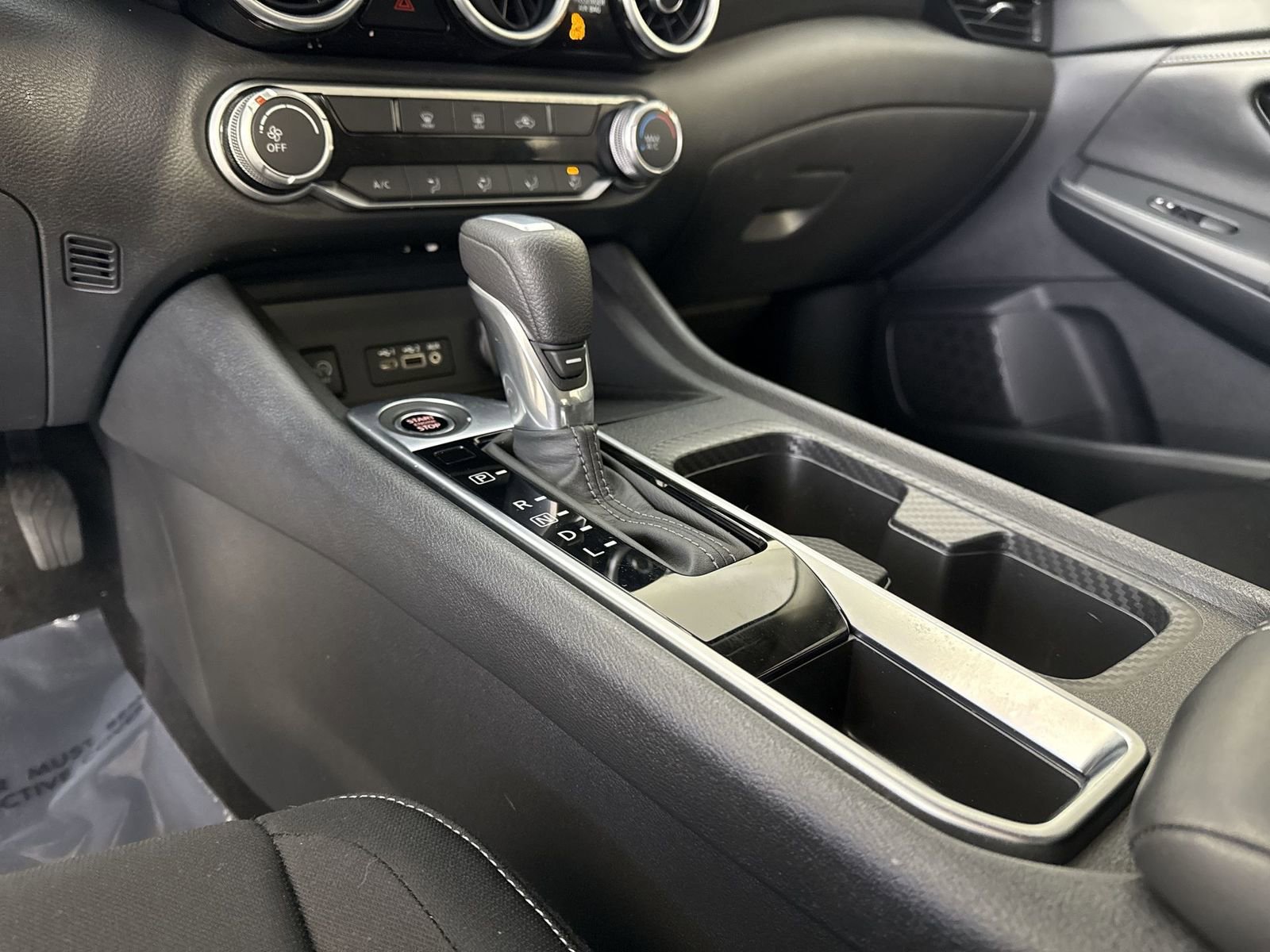 Certified 2025 Nissan Sentra SV image 19