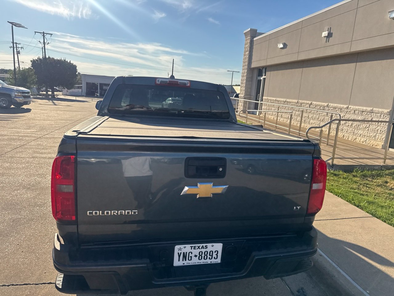 Used 2015 Chevrolet Colorado LT w/ LT Convenience Package RWD image 5