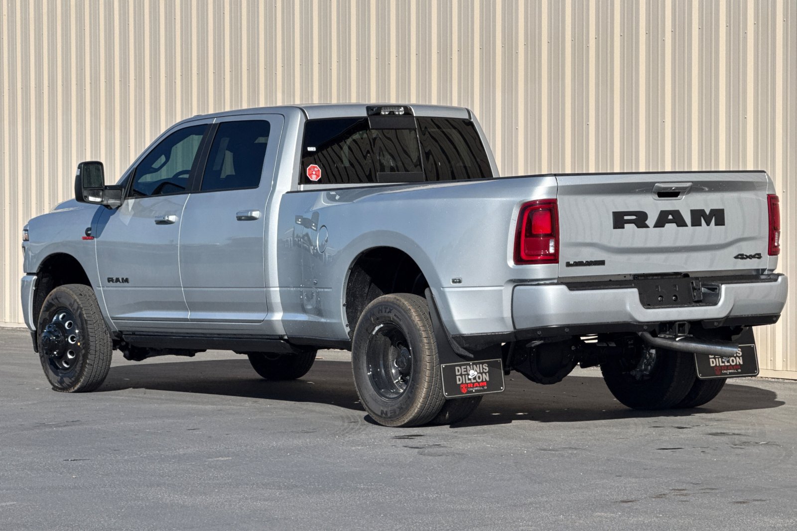 New 2026 RAM 3500 Laramie AWD/4WD image 8