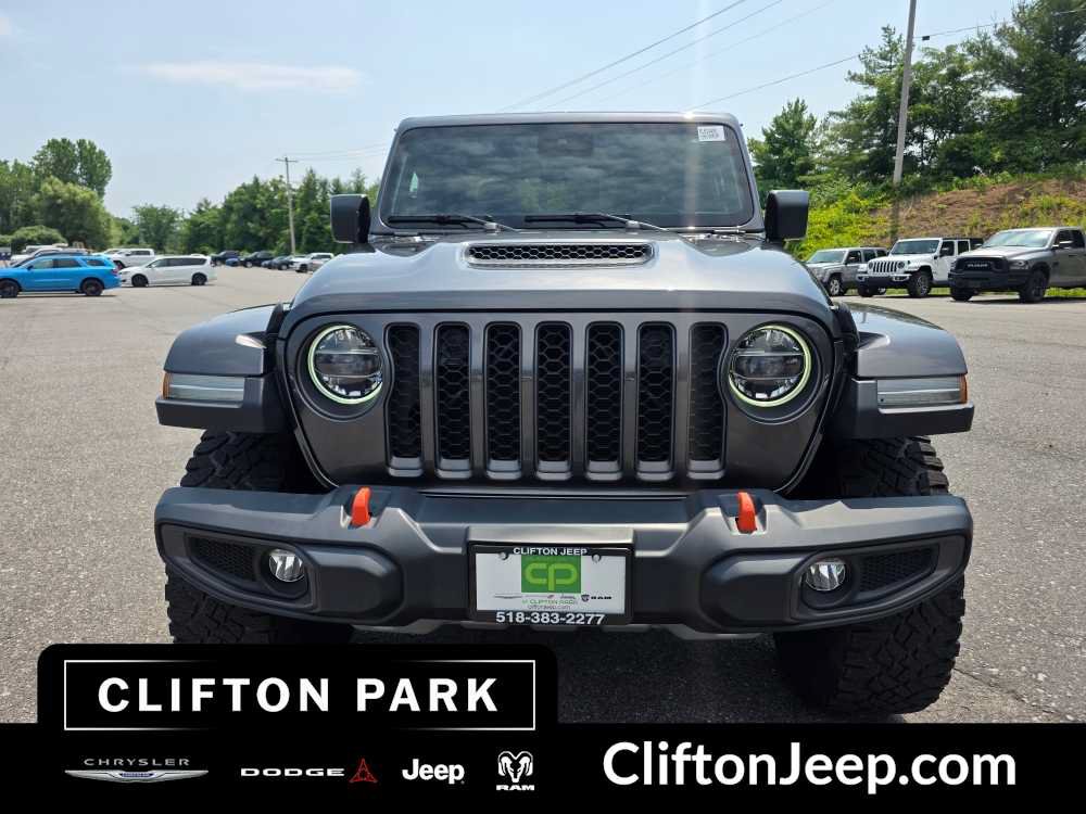 Used 2021 Jeep Gladiator Mojave AWD/4WD image 2