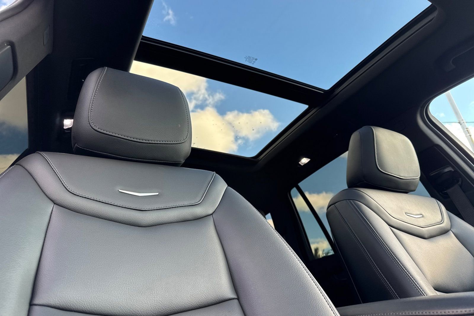 Used 2022 Cadillac XT6 Luxury image 19