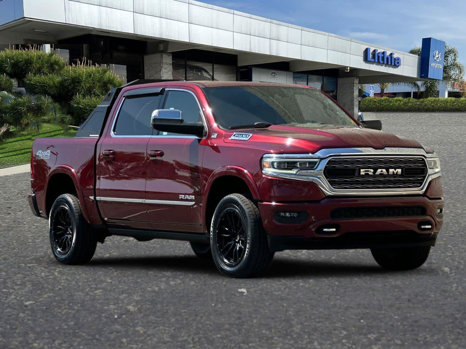 Used 2023 RAM 1500 Limited w/ Off Road Group AWD/4WD image 10
