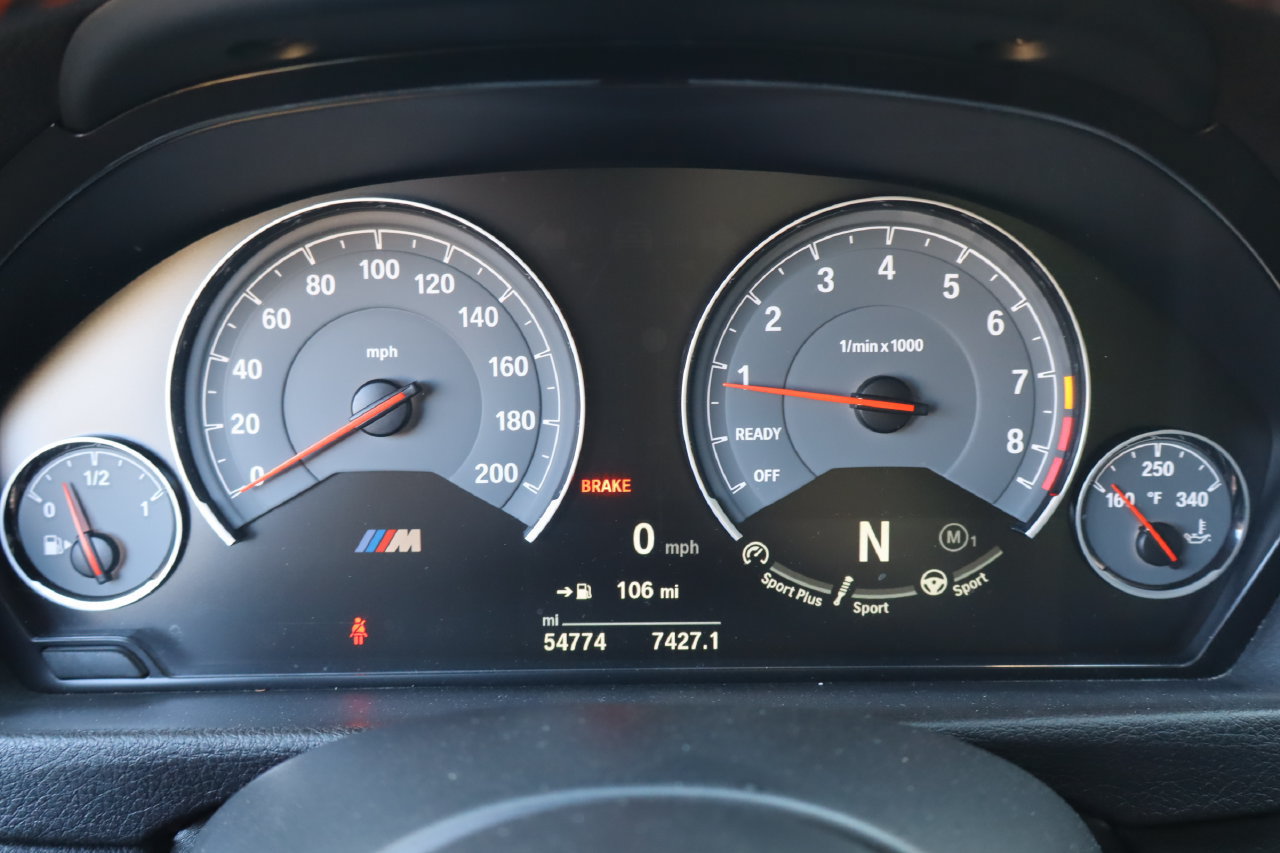 Used 2017 BMW M3 RWD image 8