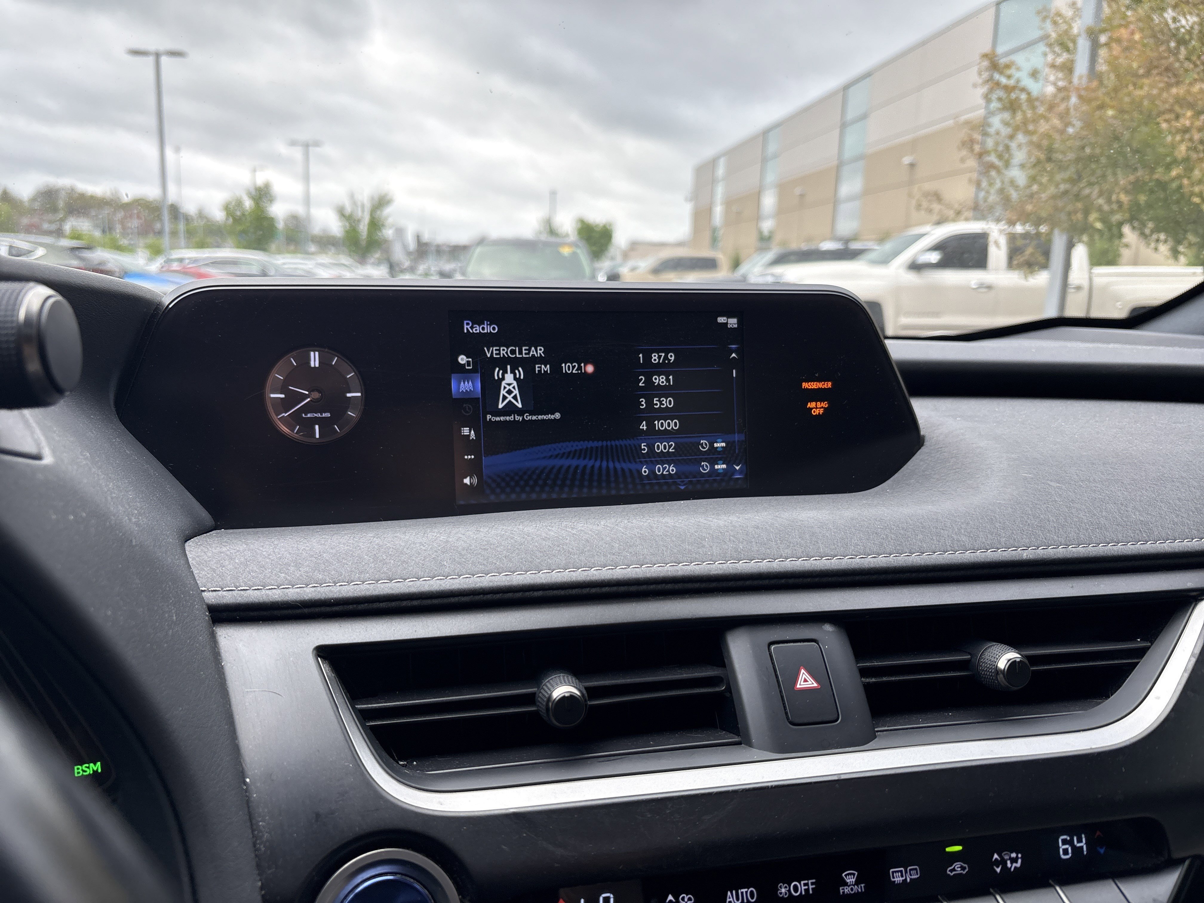 Used 2020 Lexus UX 250h w/ Premium Package image 23