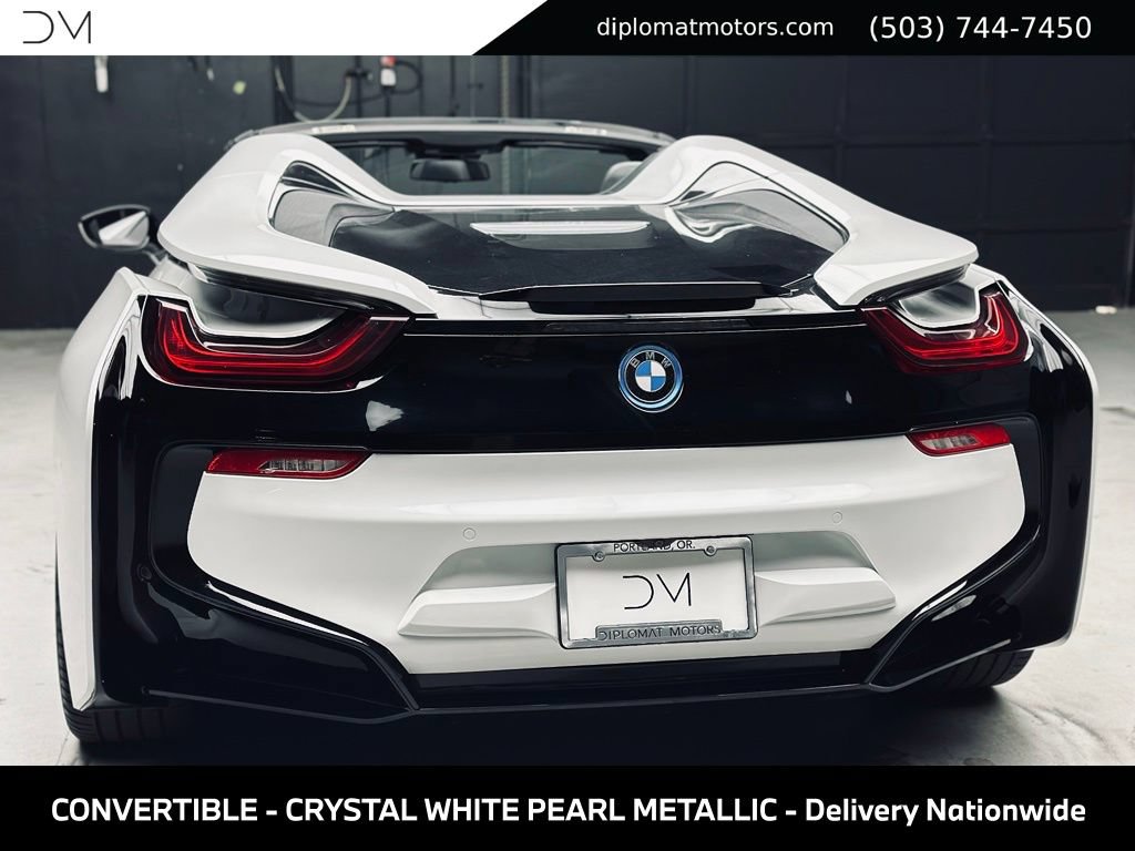 Used 2019 BMW i8 Roadster AWD/4WD image 17