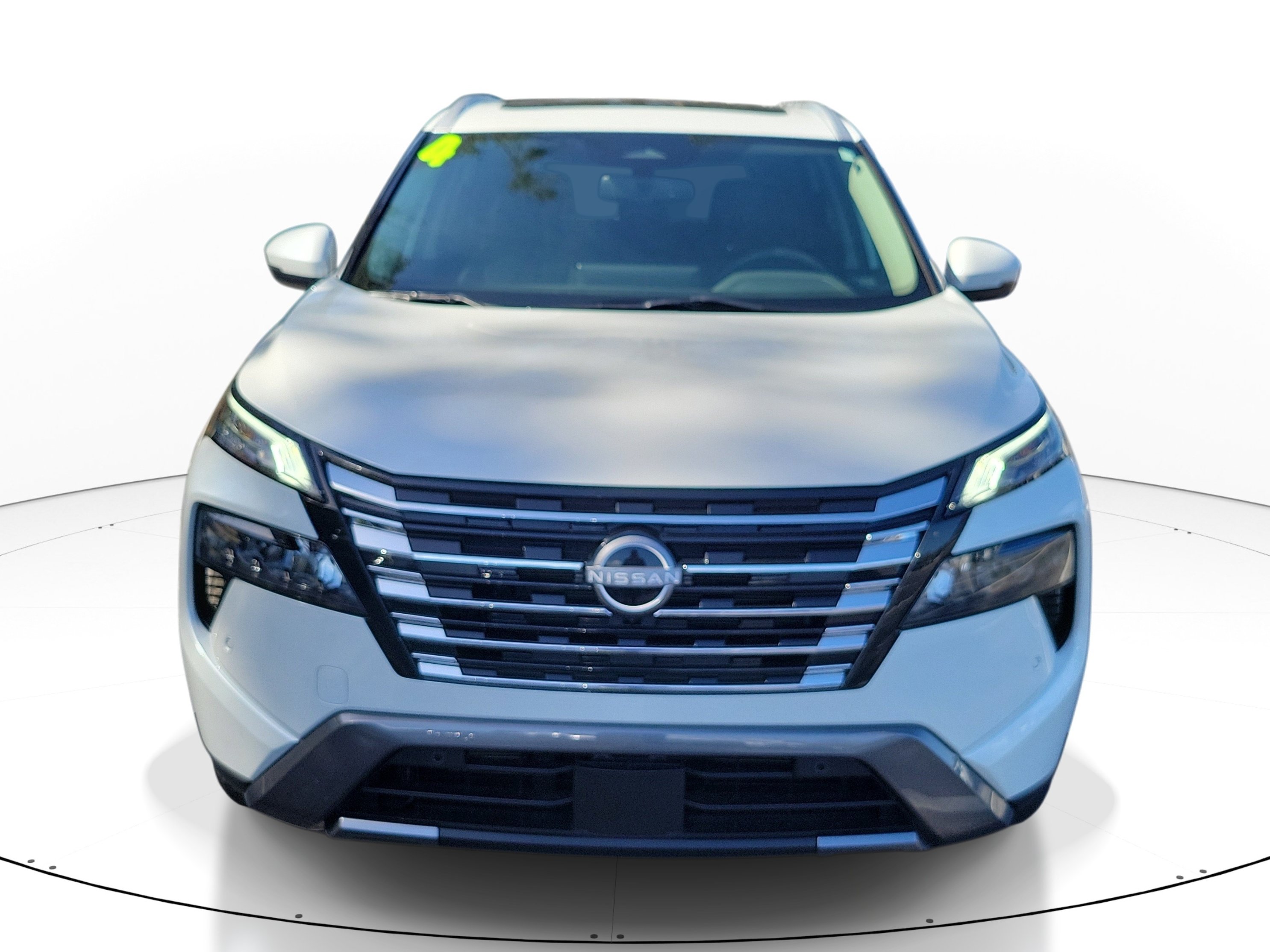 Used 2024 Nissan Rogue SL w/ SL Premium Package FWD image 6