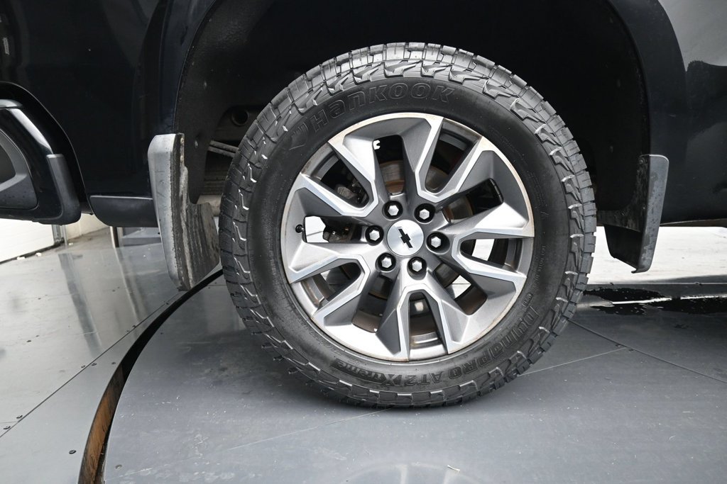 Used 2020 Chevrolet Silverado 1500 RST AWD/4WD image 10