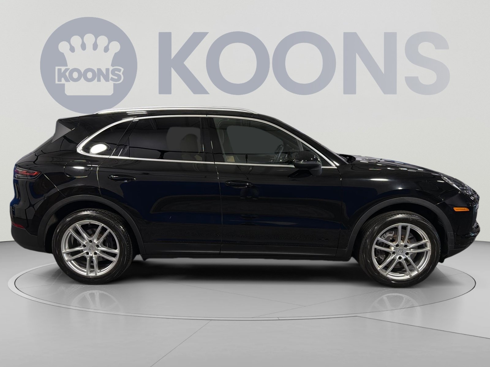 Used 2023 Porsche Cayenne Platinum Edition AWD/4WD image 7