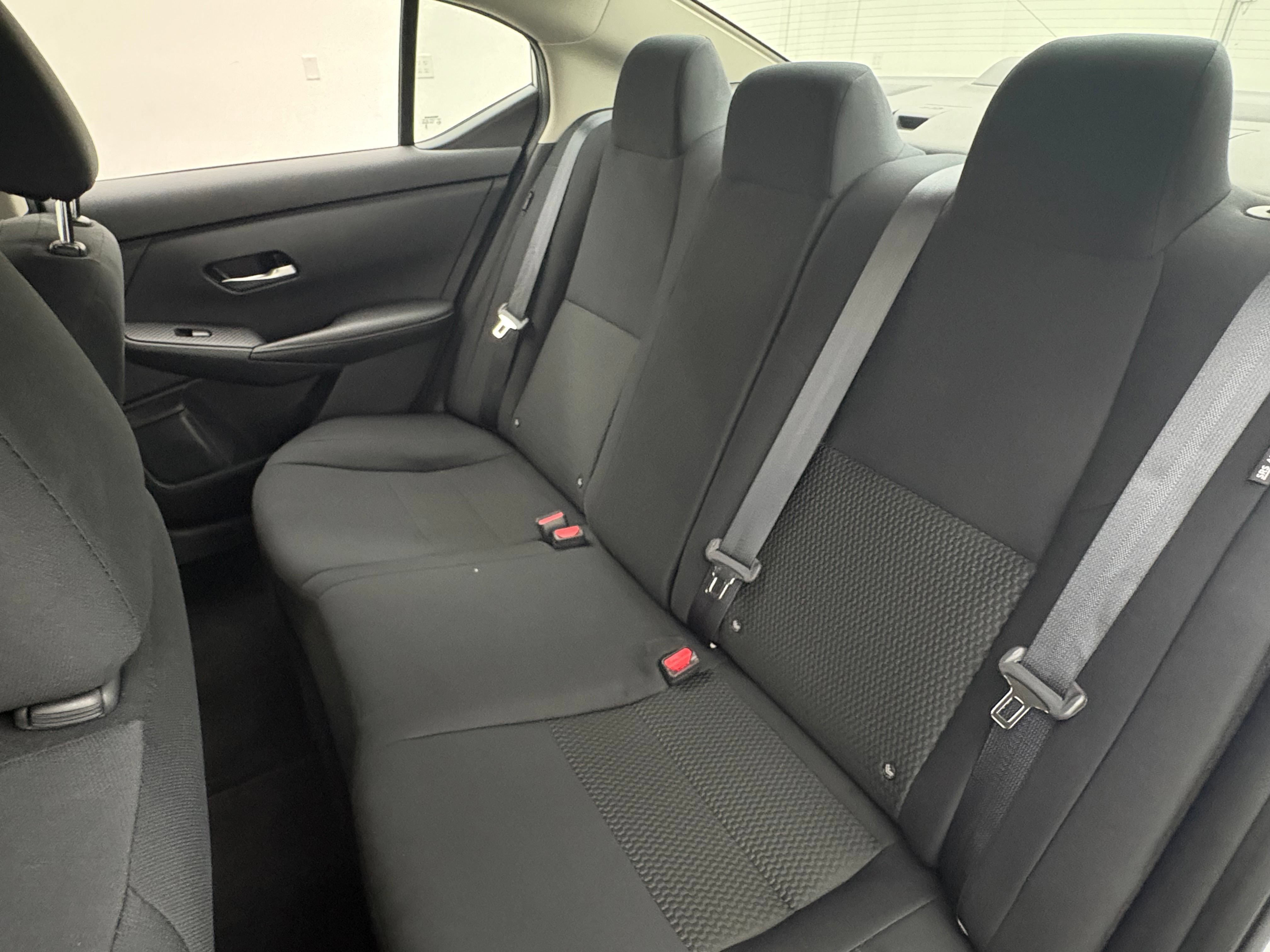 Used 2023 Nissan Sentra S FWD image 35