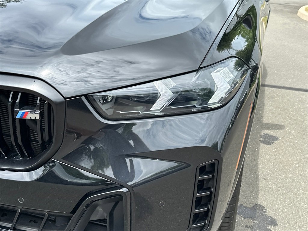 Used 2024 BMW X5 M60i w/ Climate Comfort Package image 7