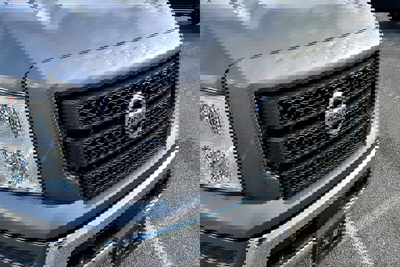 Used 2020 Nissan Titan SV w/ SV Convenience Package image 32