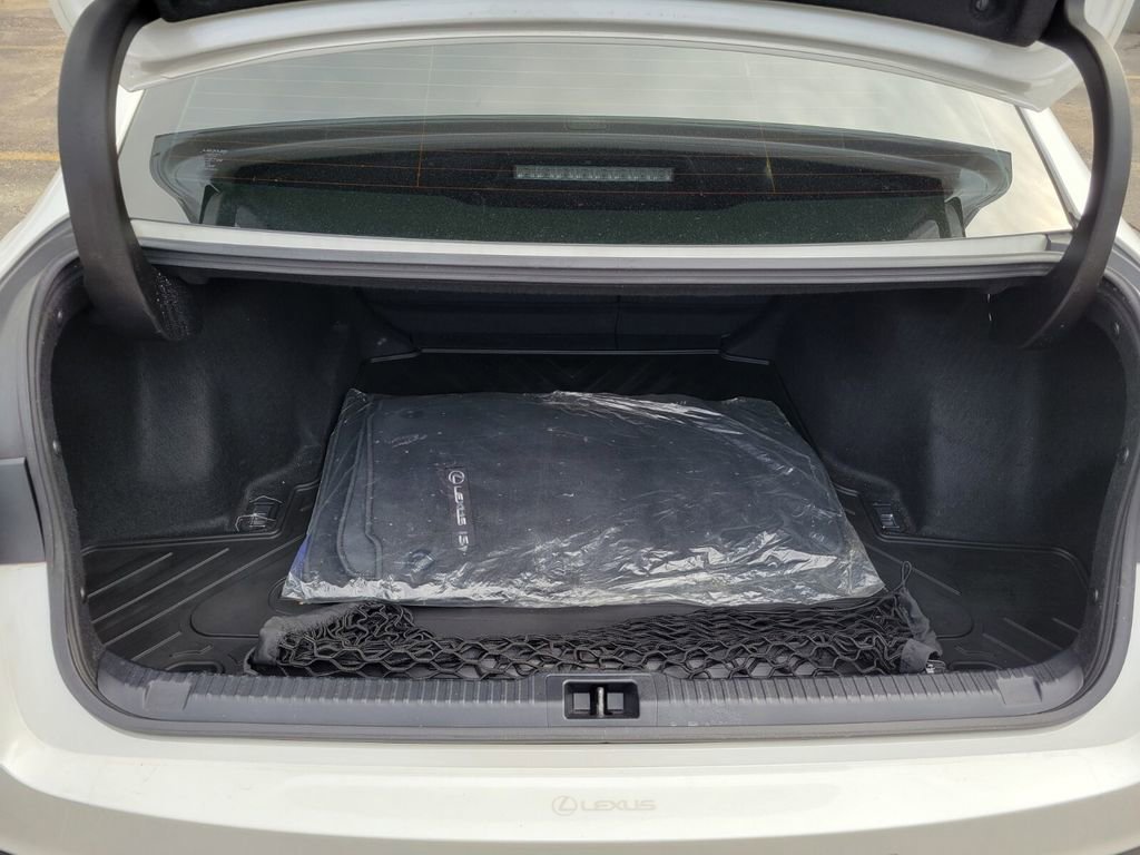 Used 2021 Lexus IS 300 AWD w/ Comfort Package image 30