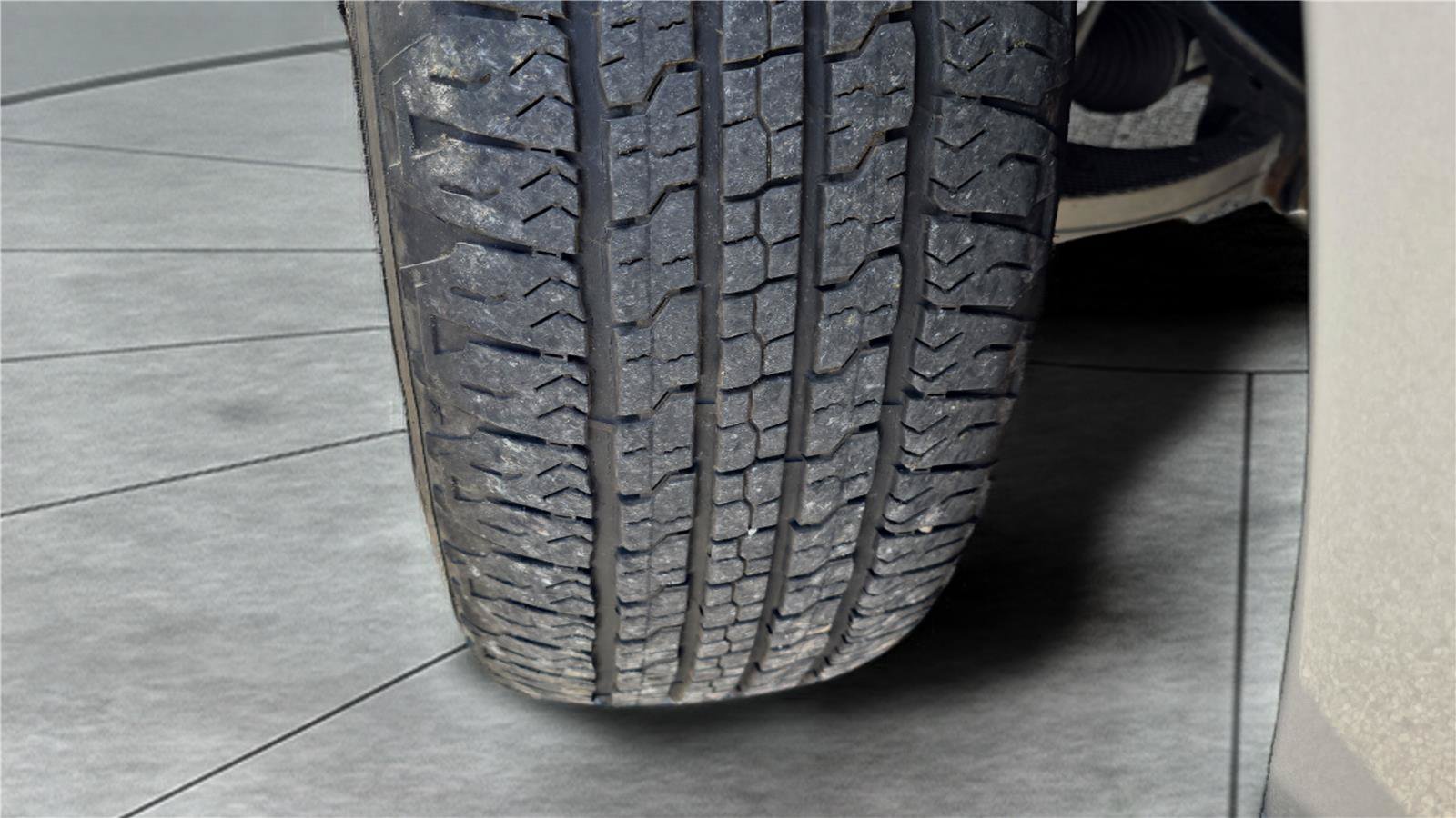 Used 2022 RAM 1500 Laramie AWD/4WD image 31