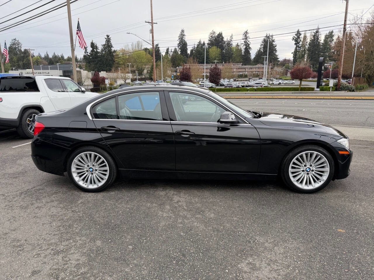Used 2014 BMW 328i Sedan RWD image 9