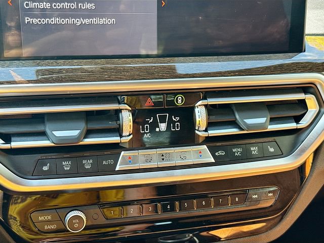 Used 2023 BMW X3 xDrive30i w/ Premium Package image 17