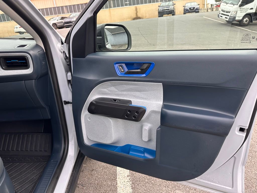 Used 2025 Ford Maverick XLT w/ XLT Luxury Package image 18