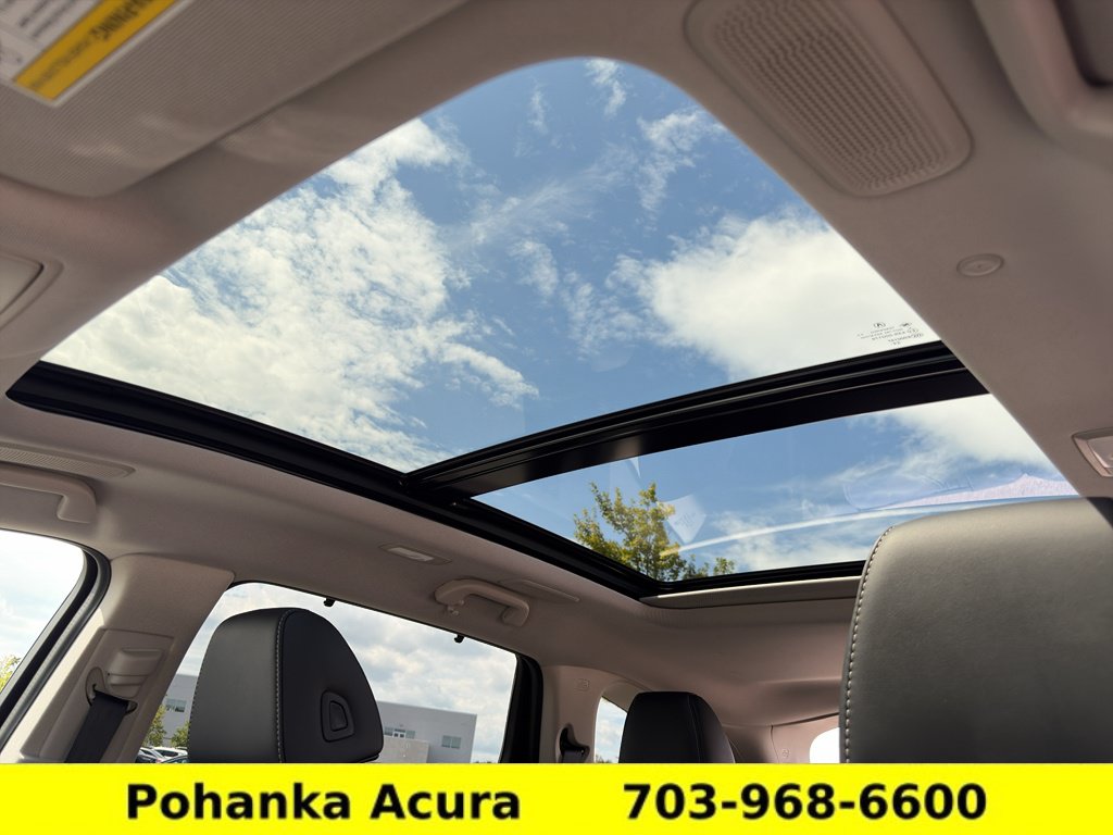 Certified 2026 Acura MDX w/ Technology Package FWD image 17