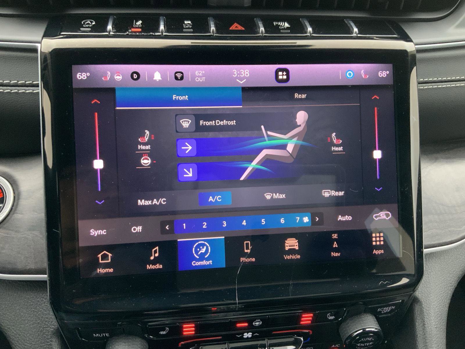 Used 2023 Jeep Grand Cherokee L Limited image 42