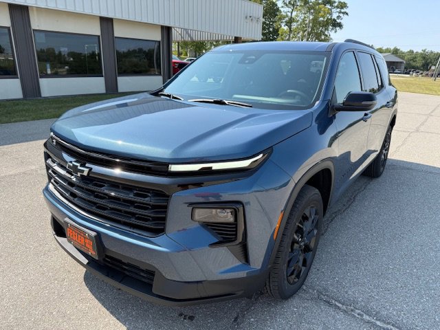 New 2026 Chevrolet Traverse LT w/ Midnight/Sport Edition