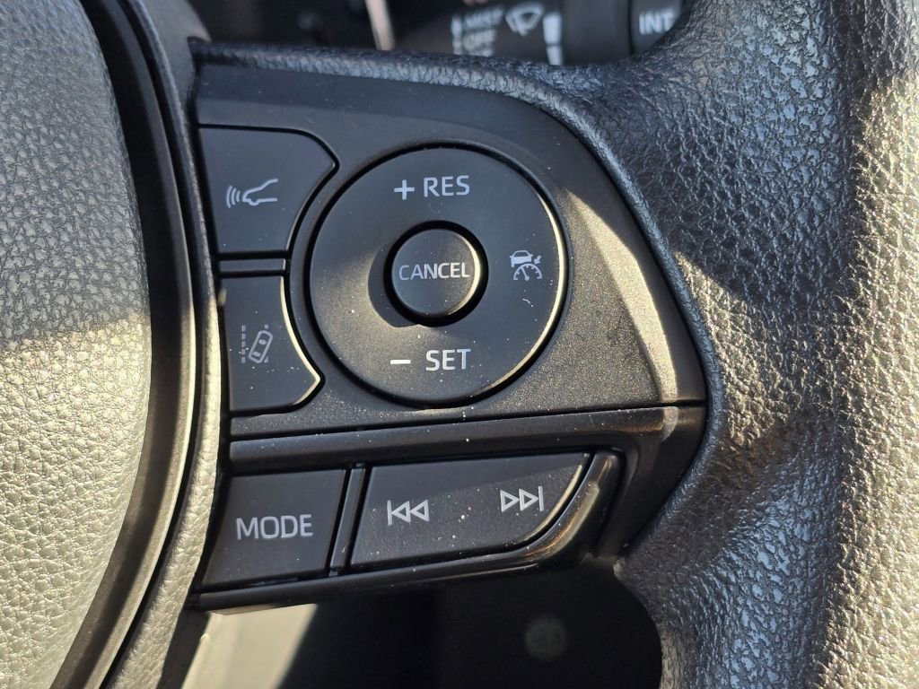 Used 2024 Toyota RAV4 XLE w/ Convenience Package AWD/4WD image 13