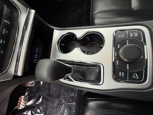 Used 2016 Jeep Grand Cherokee High Altitude AWD/4WD image 22