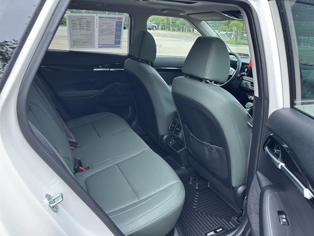 Used 2024 Kia Seltos SX w/ SX Sunroof Package AWD/4WD image 19