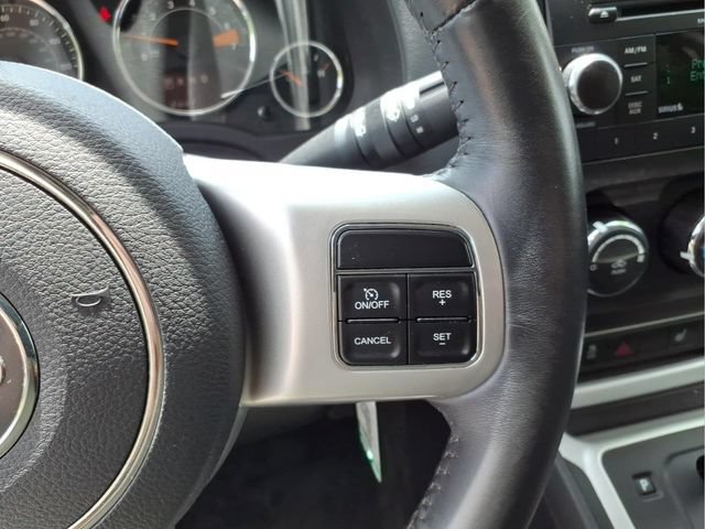 Used 2017 Jeep Compass High Altitude AWD/4WD image 19