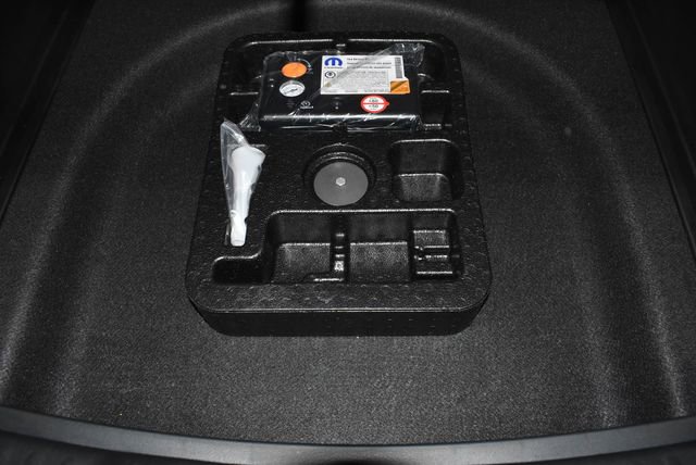 New 2026 Jeep Compass Limited image 30