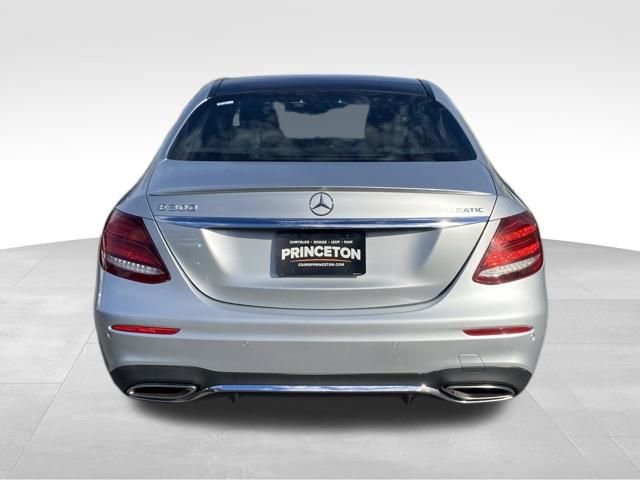 Used 2019 Mercedes-Benz E 300 4MATIC image 5