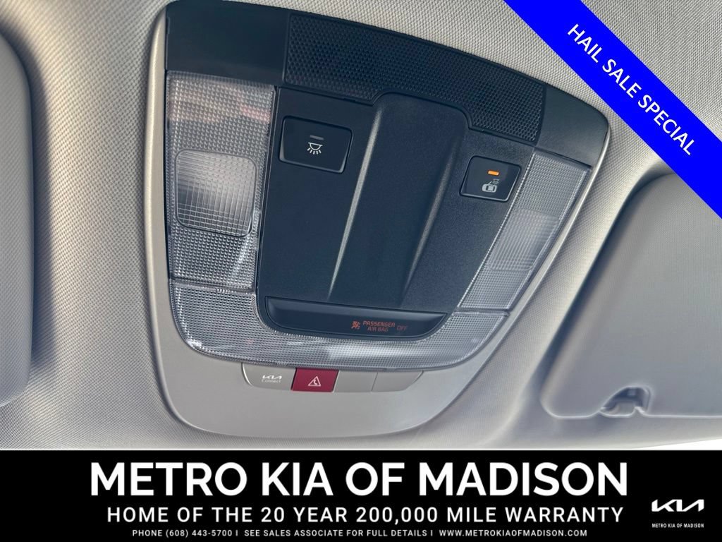Used 2026 Kia Sportage EX FWD image 29
