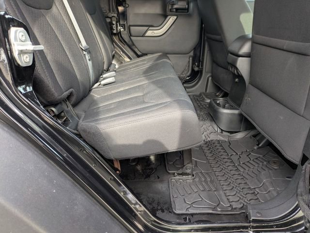 Used 2018 Jeep Wrangler Unlimited Sport S image 26