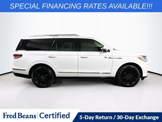 Certified 2024 Lincoln Navigator Reserve AWD/4WD image 12