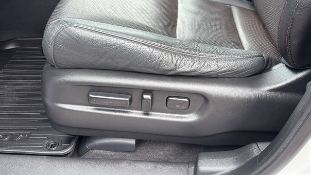 Used 2021 Honda Pilot Black Edition image 10