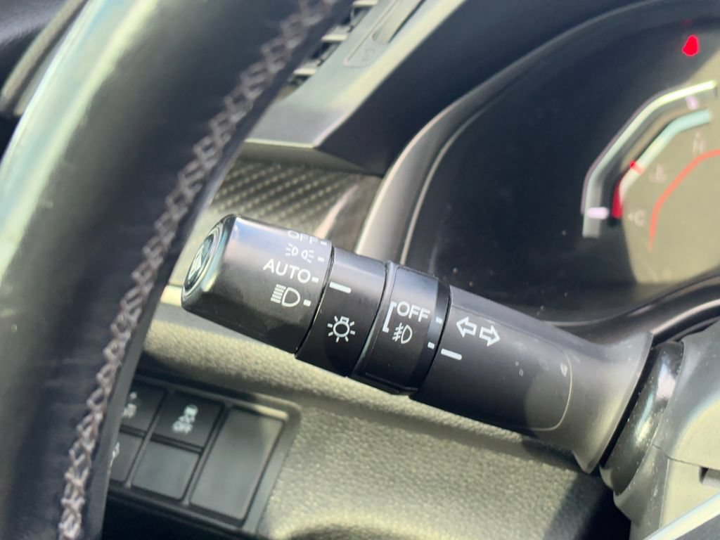 Used 2018 Honda Civic Sport Touring image 15