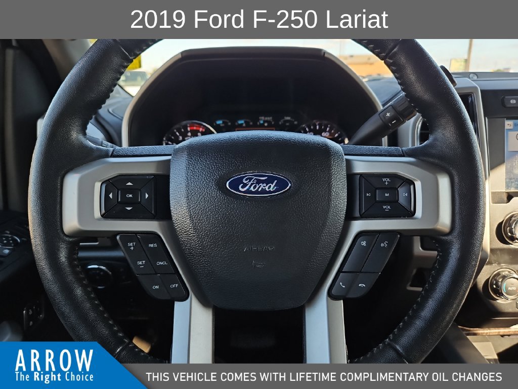 Used 2019 Ford F250 Lariat w/ Lariat Ultimate Package AWD/4WD image 27