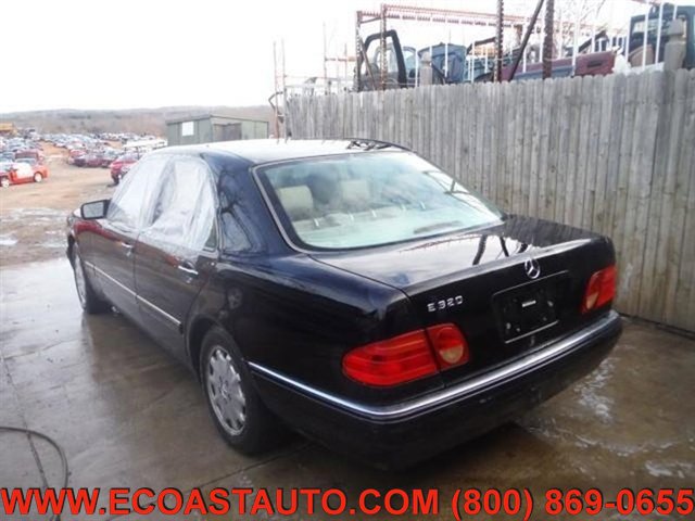 Used 1999 Mercedes-Benz E 320 Sedan image 3